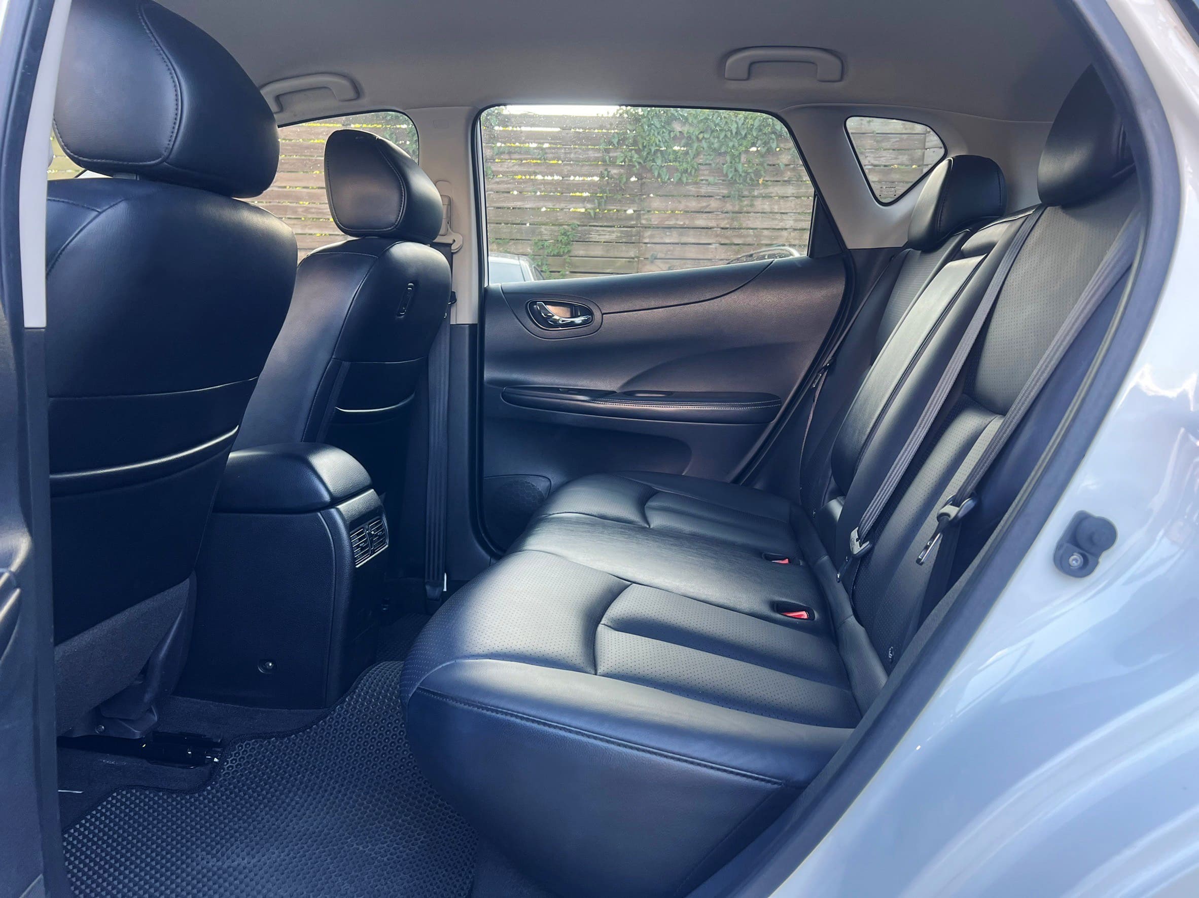 2021 NISSAN TIIDA 旗艦版 1.6 0938-920-586 周先生 LINE ID : 0938920586  第5張相片