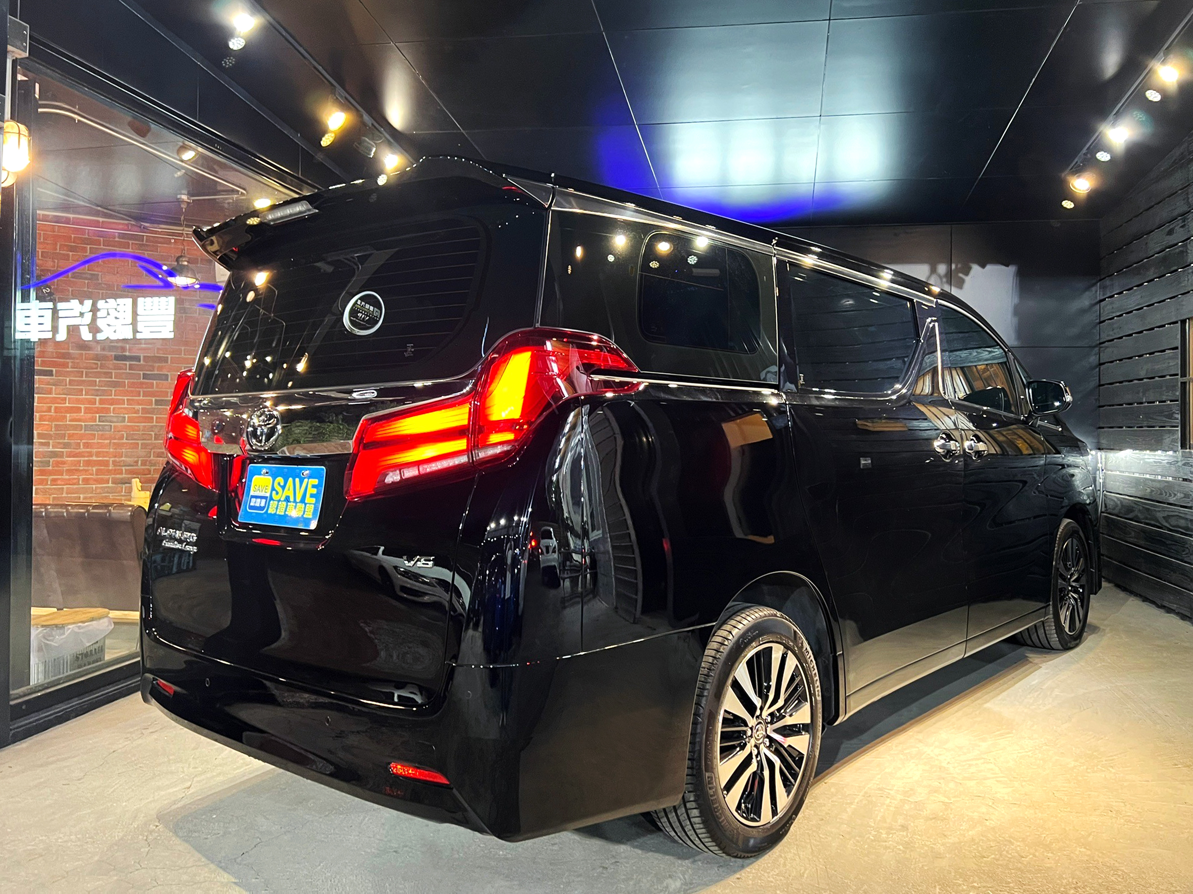 2019 Alphard Executive Lounge 3.5 0938-920-586 周先生 LINE ID : 0938920586  第2張相片