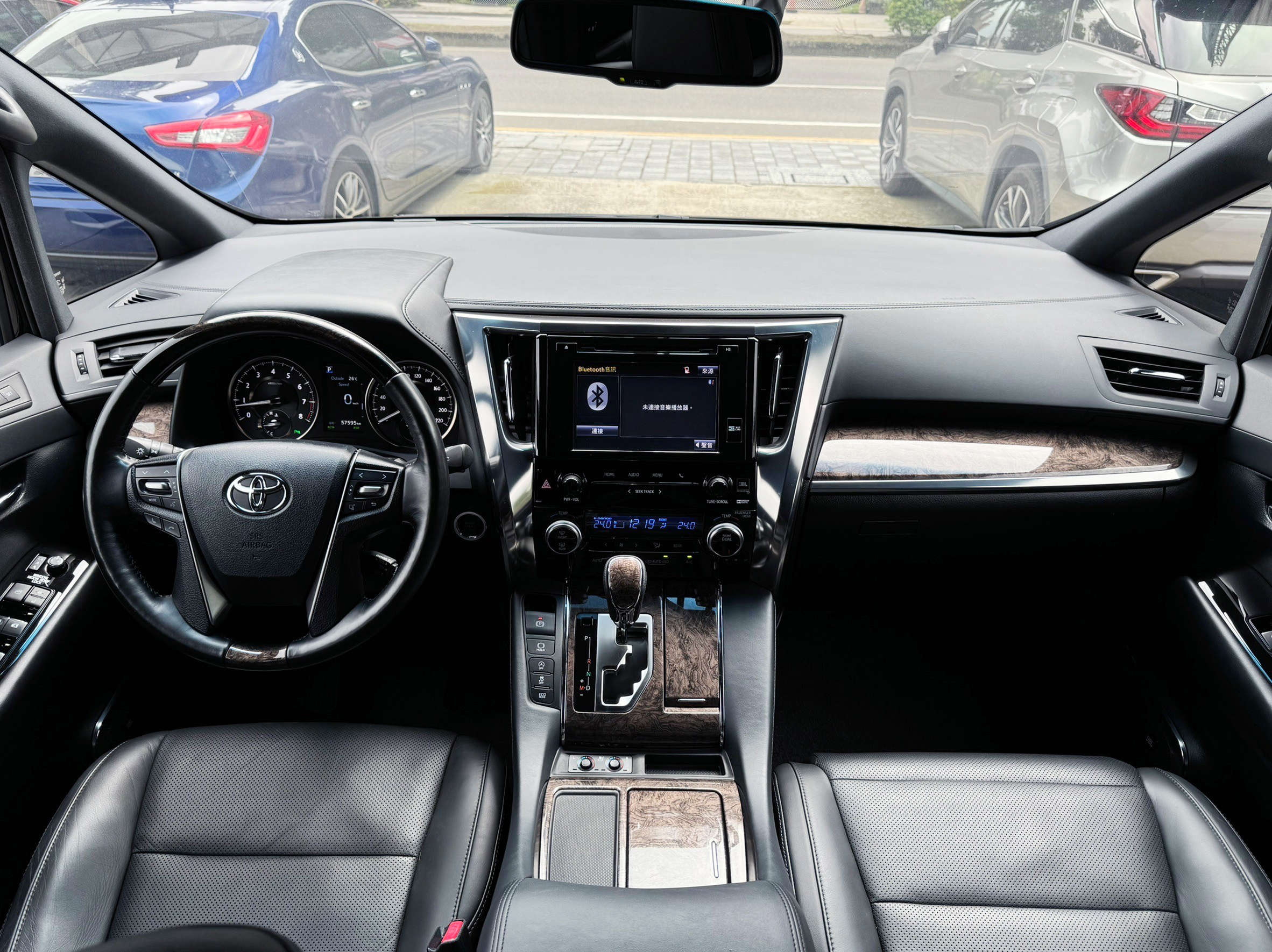 2019 Alphard Executive Lounge 3.5 0938-920-586 周先生 LINE ID : 0938920586  第3張相片