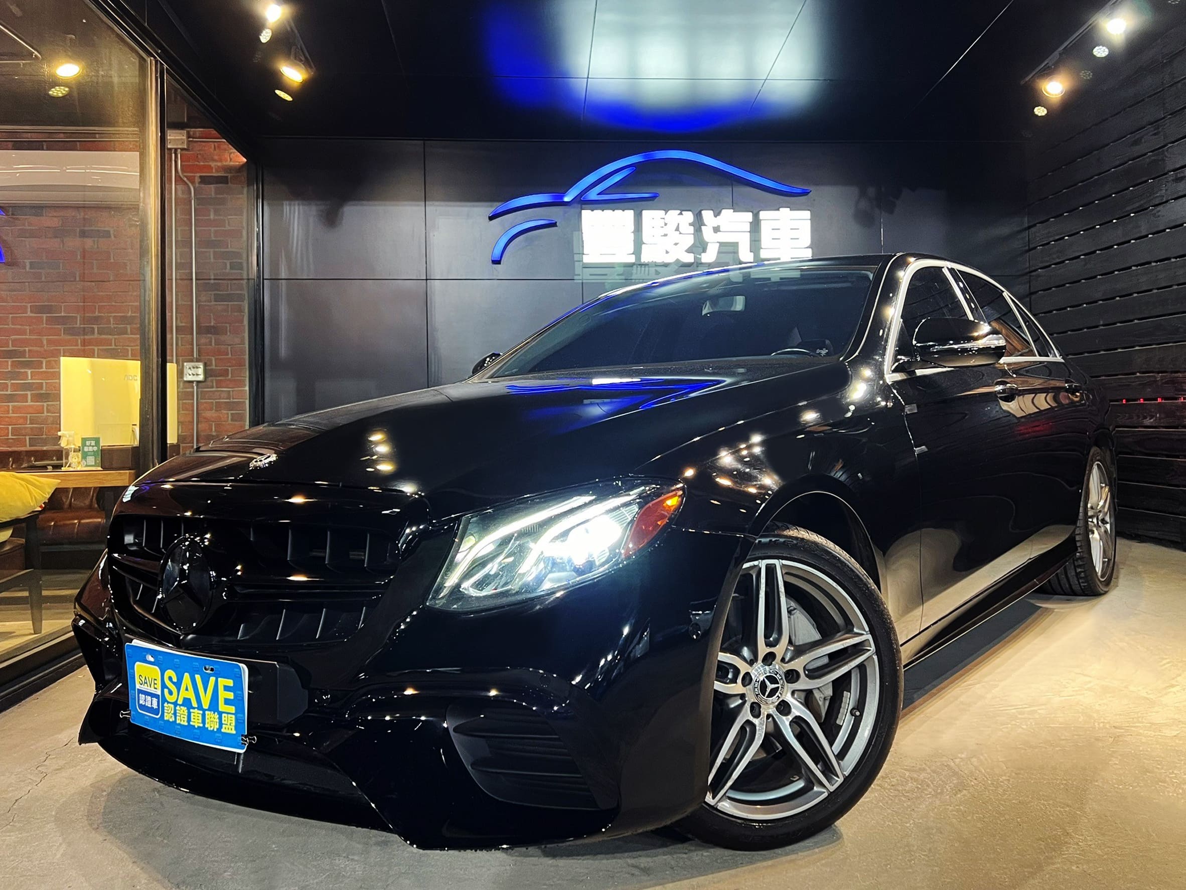 2016 M-Benz E300 0938-920-586 周先生 LINE ID : 0938920586  第1張相片