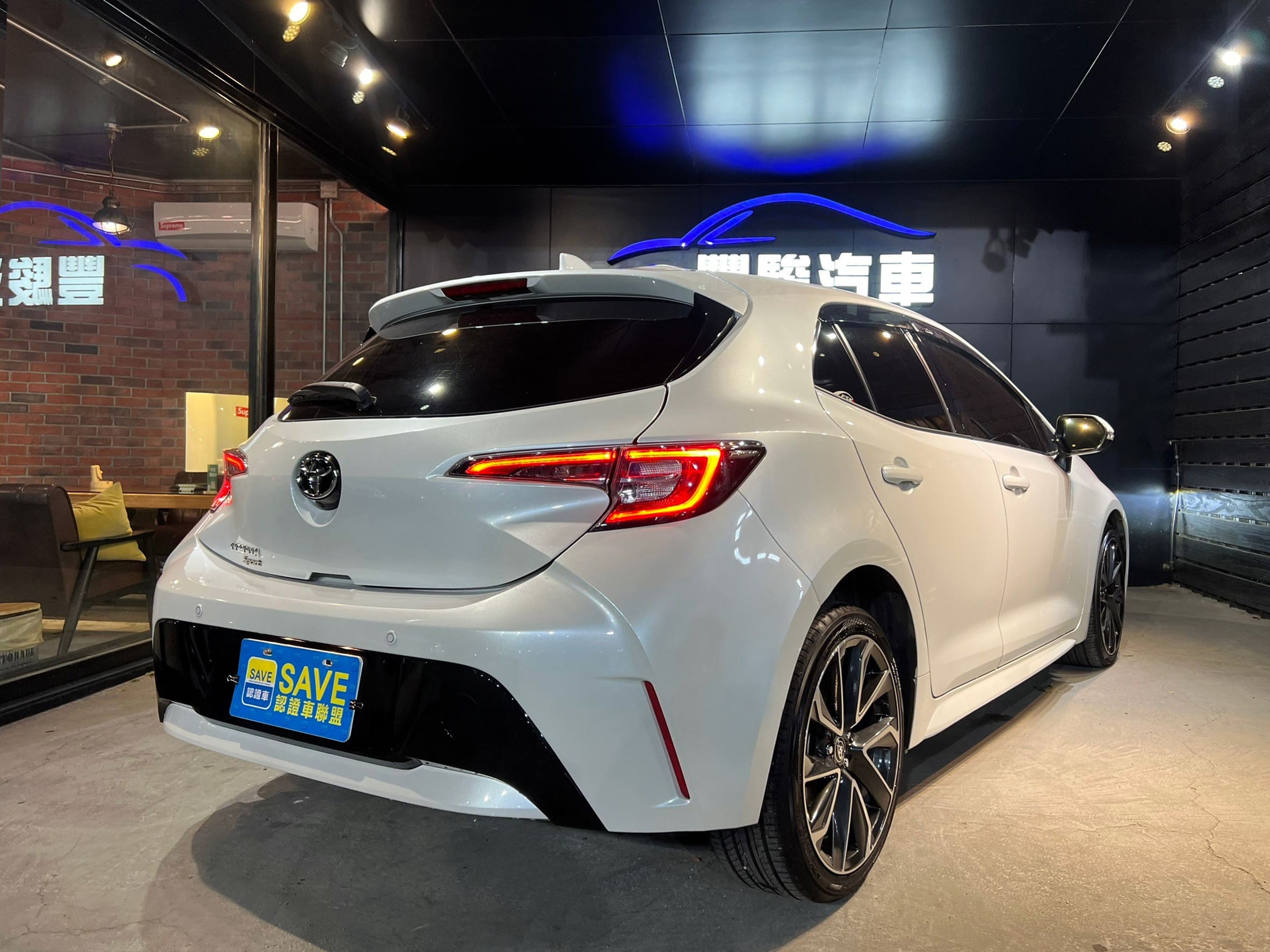 2021 Toyota Corolla Sport 2.0旗艦版 0938-920-586 周先生 LINE ID : 0938920586  第2張相片