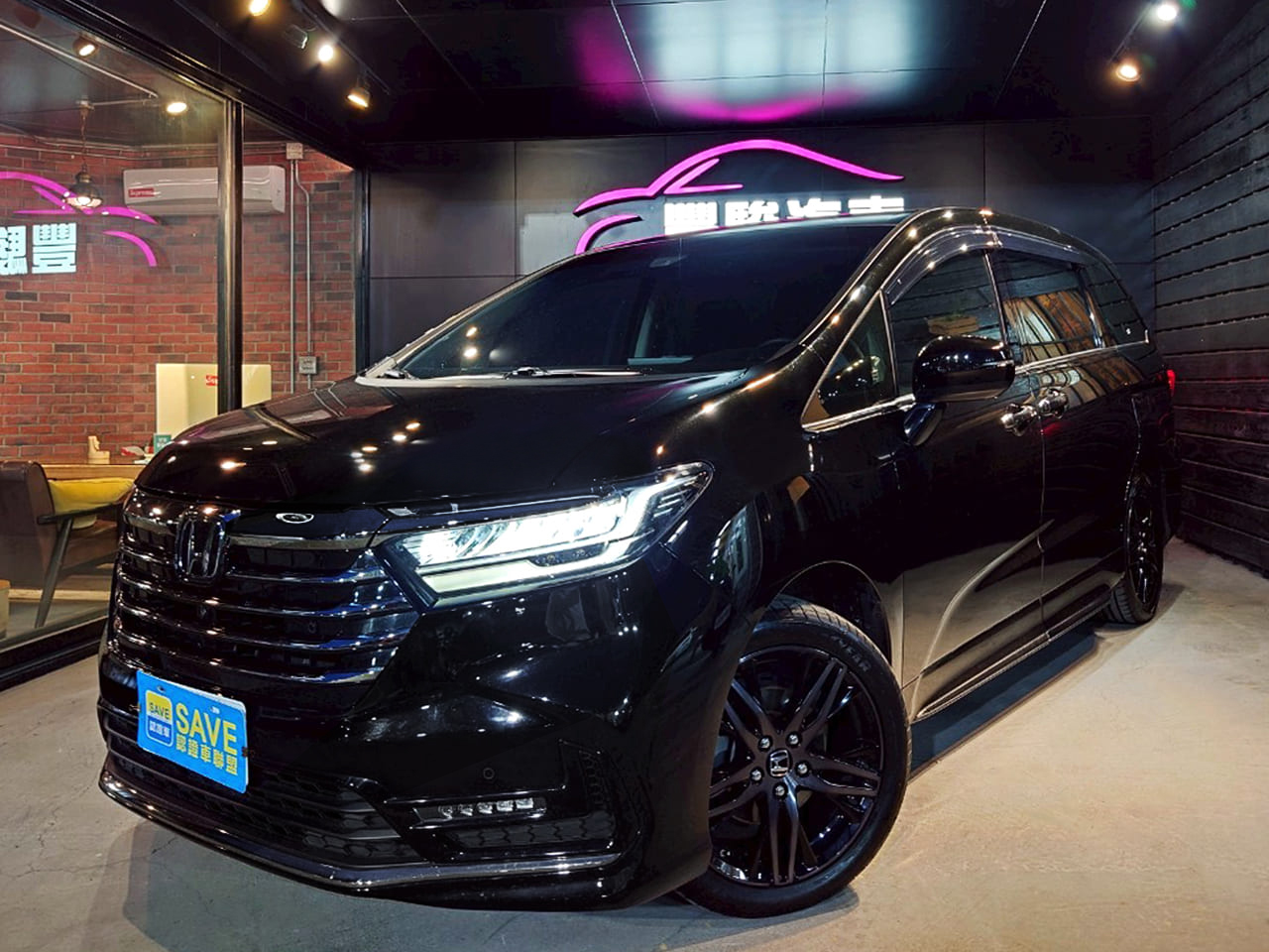 2021 Honda Odyssey 2.4 登峰版七人座 跑6萬7公里 0938-920-586 周先生 LINE ID : 0938920586  第1張相片