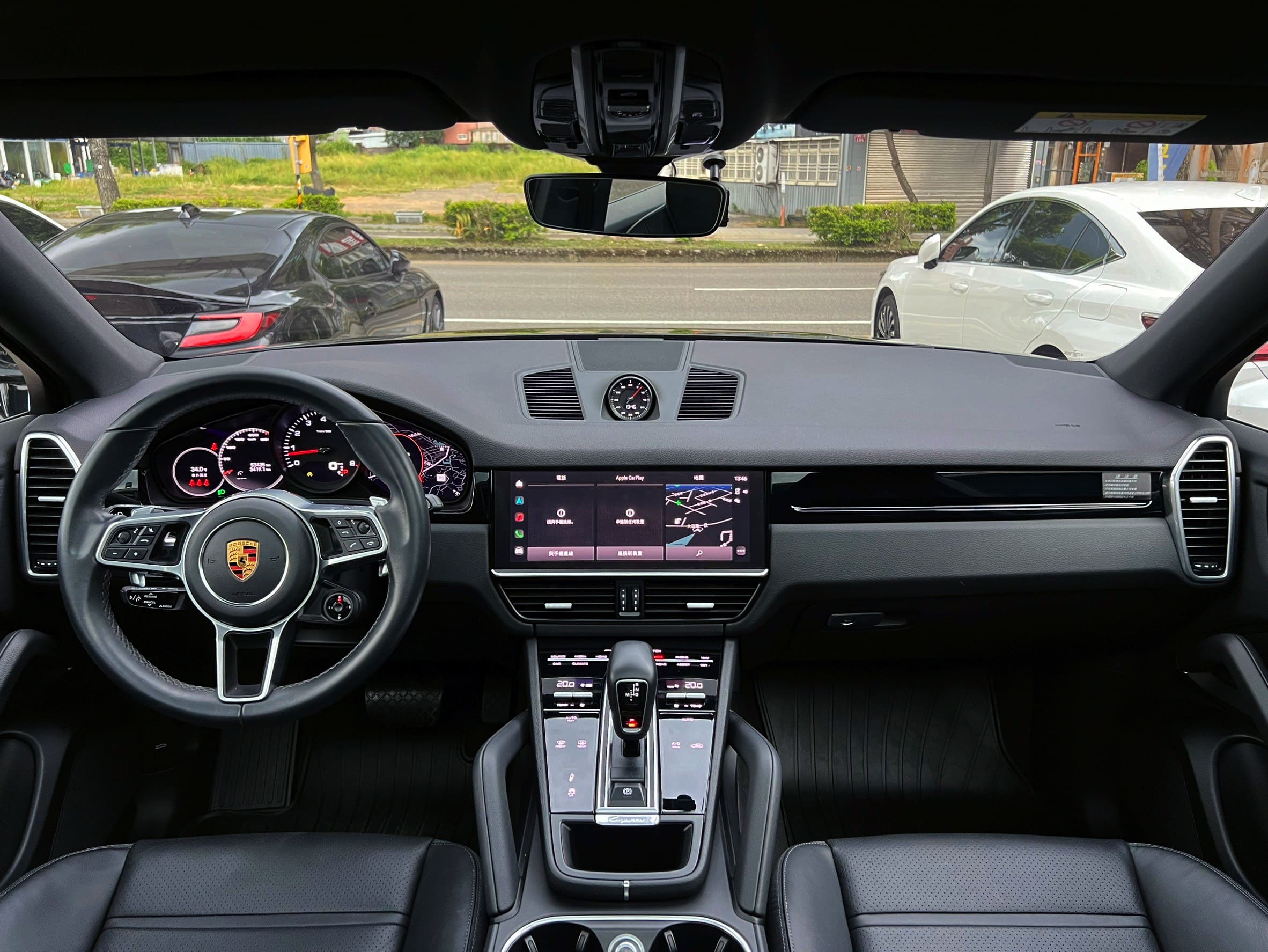 2021 PORSCHE CAYENNE COUPE V6 0938-920-586 周先生 LINE ID : 0938920586  第3張相片
