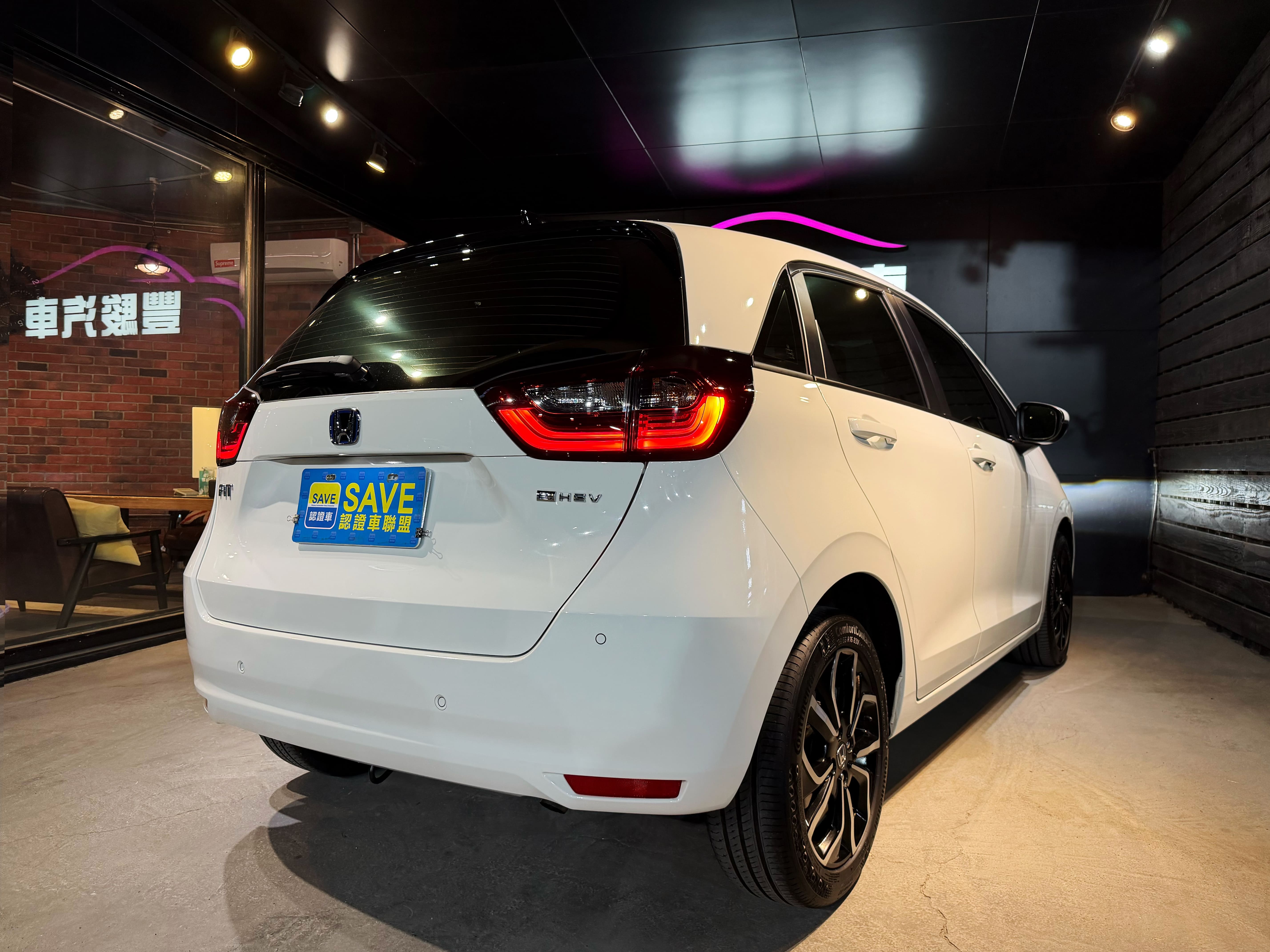 2023 Honda Fit e：HEV油電版 0938-920-586 周先生 LINE ID : 0938920586  第2張相片