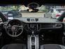 2016 Porsche Macan 2.0T 舊改新貫穿式尾燈 0938-920-586 周先生 LINE ID : 0938920586  第3張縮圖