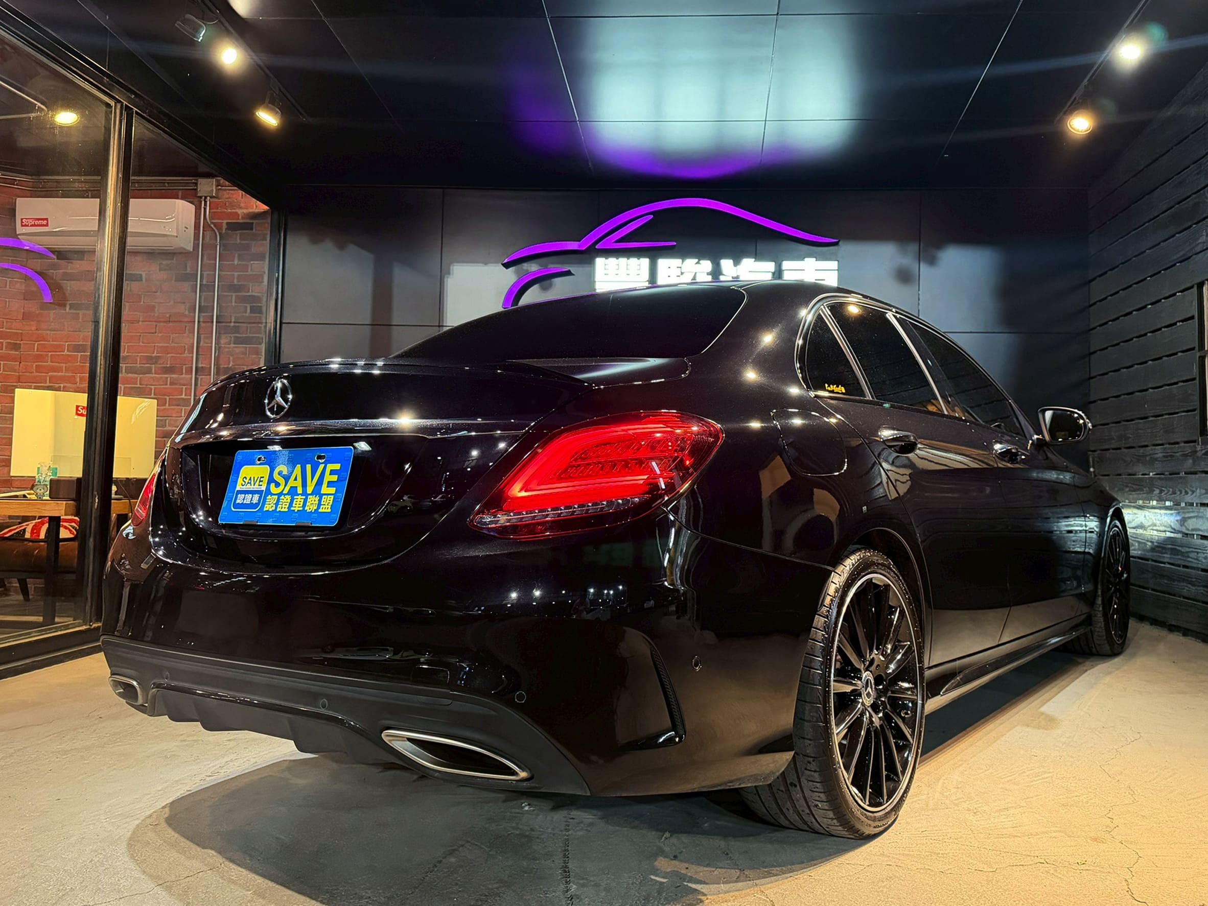 2021 M-Benz C300 AMG星夜版 輕油電 0938-920-586 周先生 LINE ID : 0938920586  第2張相片