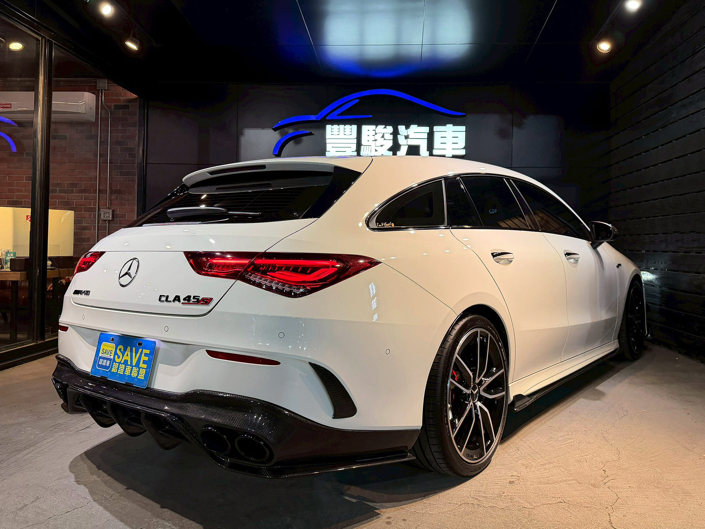 2021 M-Benz CLA200 Shooting Brake 【改裝升級】： 🔹全車45外觀 🔹中尾段閥門排氣管 , 連動U88旋鈕跑排🔹旋轉高音柏林  0938-920-586 周先生 LINE ID : 0938920586  第2張相片