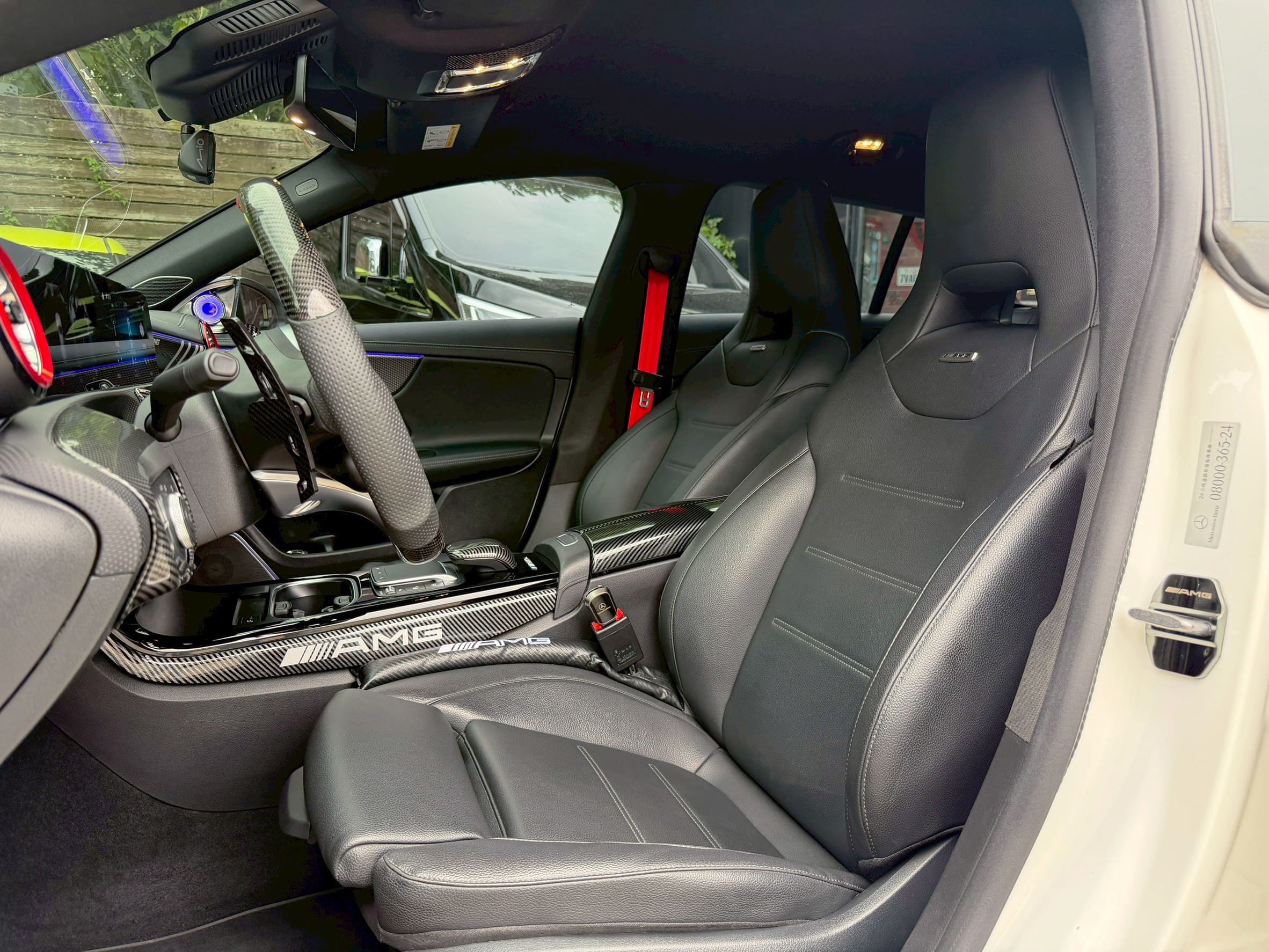2021 M-Benz CLA200 Shooting Brake 【改裝升級】： 🔹全車45外觀 🔹中尾段閥門排氣管 , 連動U88旋鈕跑排🔹旋轉高音柏林  0938-920-586 周先生 LINE ID : 0938920586  第5張相片