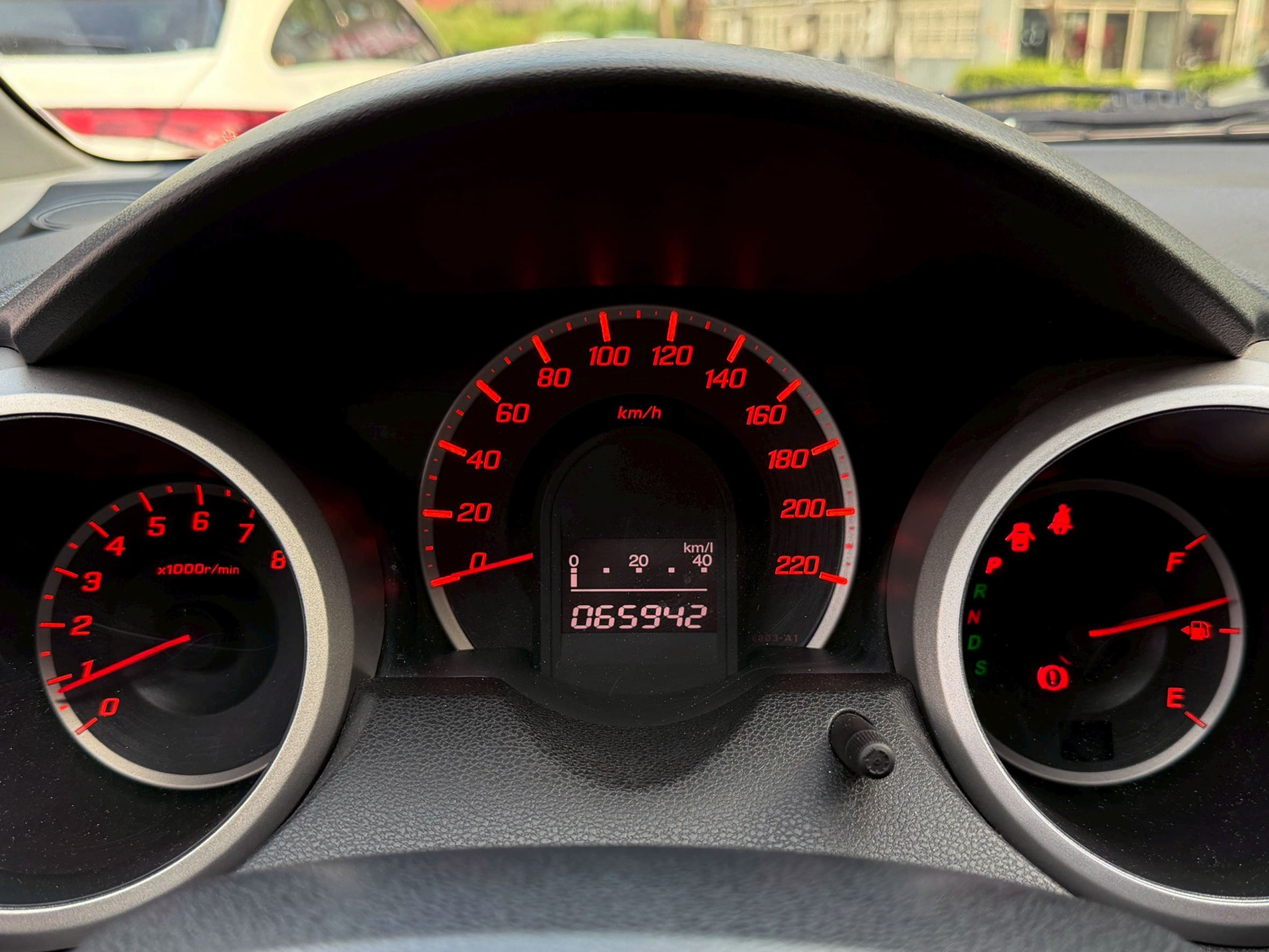2009 Honda Fit VTi-S 僅跑6萬6公里 0938-920-586 周先生 LINE ID : 0938920586  第4張相片