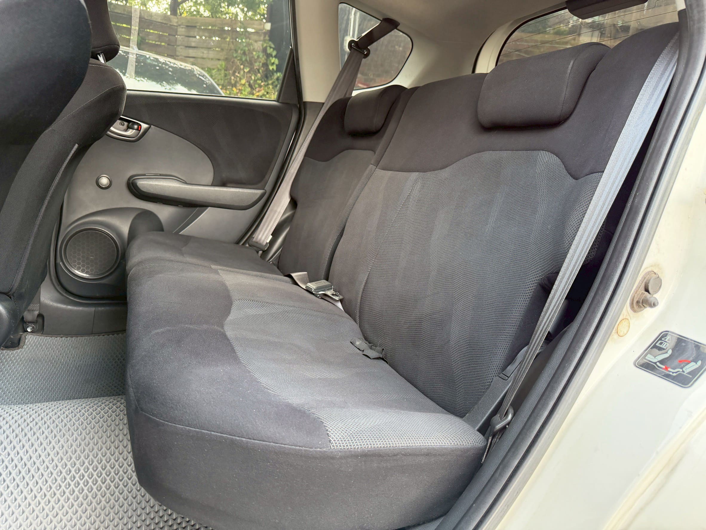 2009 Honda Fit VTi-S 僅跑6萬6公里 0938-920-586 周先生 LINE ID : 0938920586  第6張相片