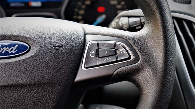 2016年 FORD FOCUS 1.6  第11張相片