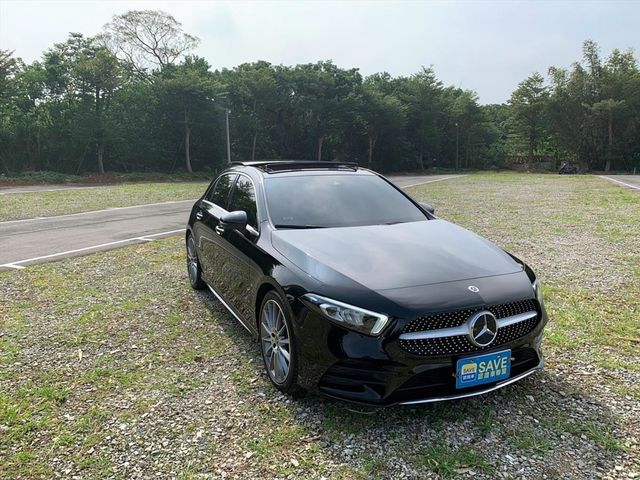 2020 A250 僅跑三萬 車超美  第2張相片