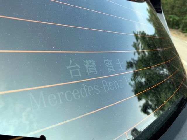 2020 A250 僅跑三萬 車超美  第4張相片