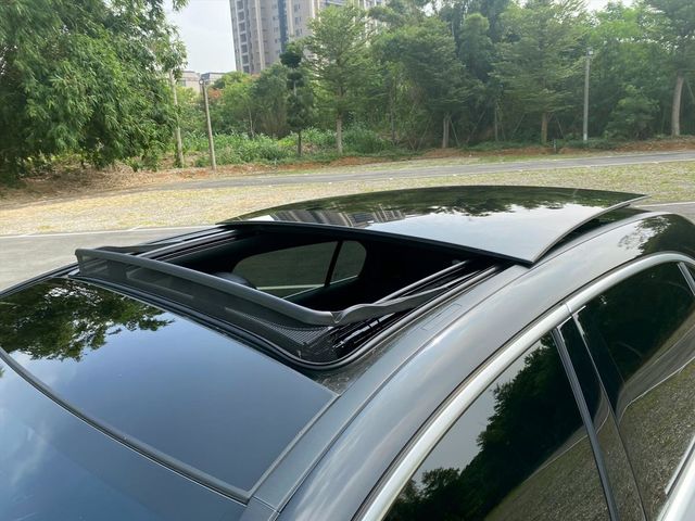 2020 A250 僅跑三萬 車超美  第19張相片
