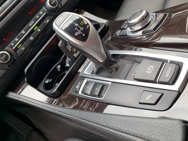 2011 bmw 523i  第6張相片