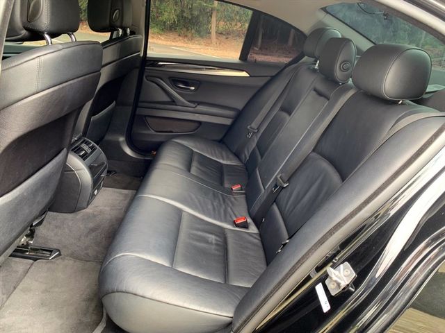 2011 bmw 523i  第8張相片