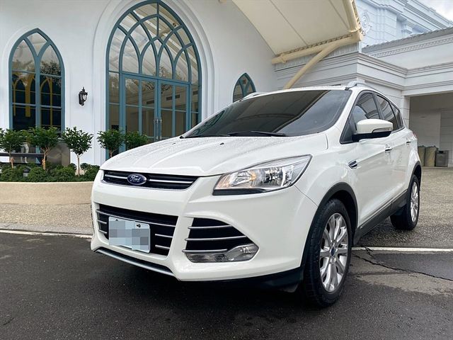 2014 Ford Kuga 全景天窗  第1張相片