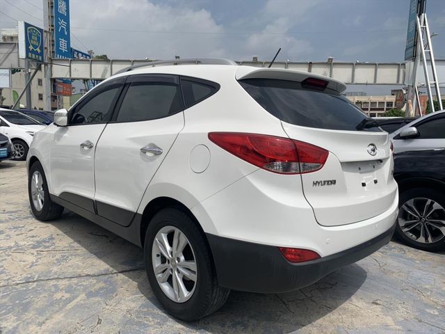 2013 IX35 僅跑8萬!  第3張相片