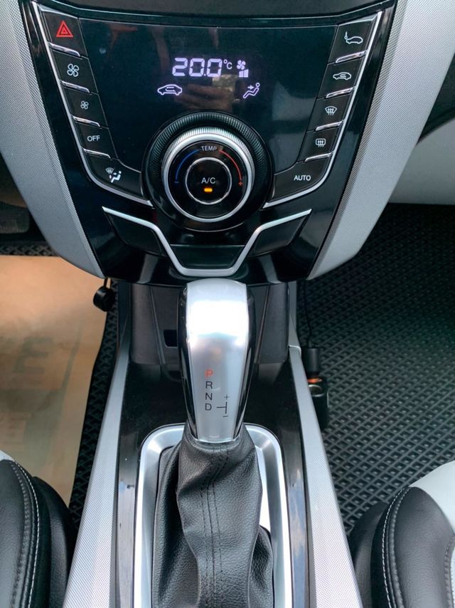 2014 LUXGEN U6  第15張相片