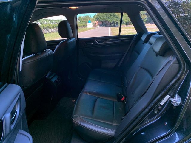 2015 SUBARU OUTBACK  第9張相片