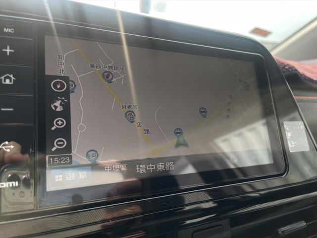 2017 SIENTA 1.8  第9張相片