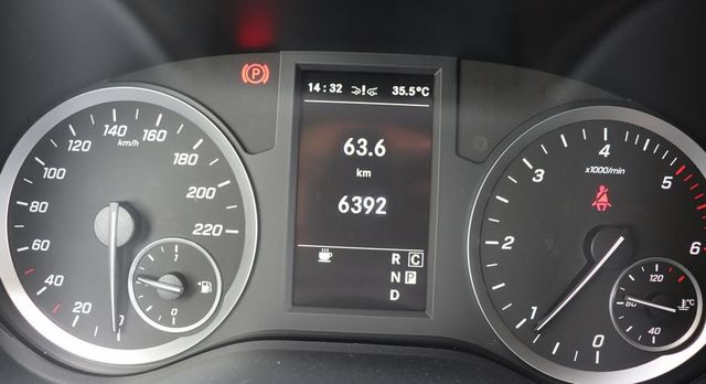 BENZ VITO  第3張相片