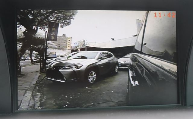 LUXGEN MPV  第12張相片