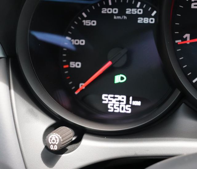 PORSCHE MACAN  第3張相片