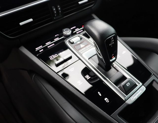 PORSCHE CAYENNE  第8張相片