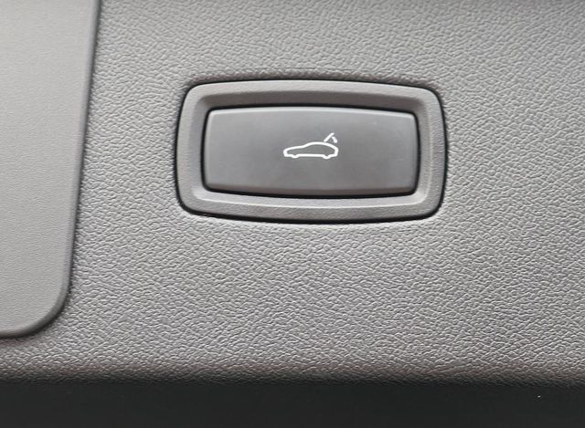 PORSCHE CAYENNE  第25張相片