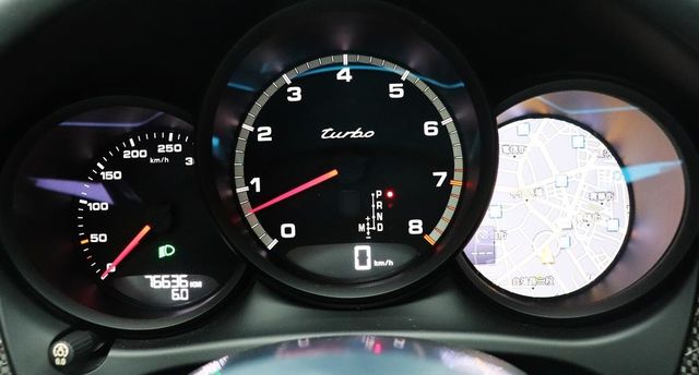 PORSCHE MACAN  第3張相片