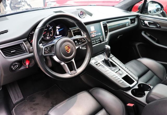 PORSCHE MACAN  第5張相片