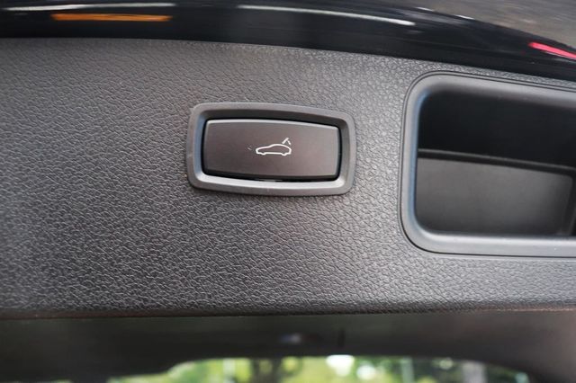 PORSCHE MACAN  第15張相片