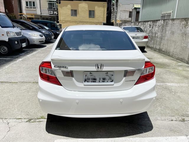 2015 頂級版 HID 撥片 導航  第5張相片