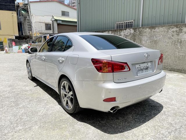 LEXUS IS250  第4張相片