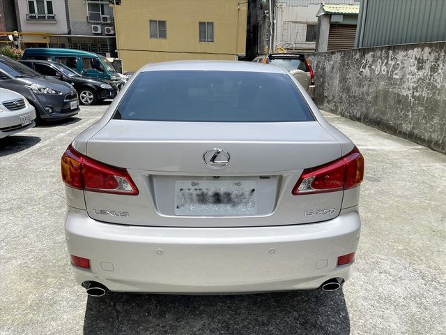 LEXUS IS250  第5張相片