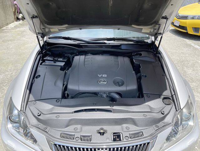 LEXUS IS250  第20張相片