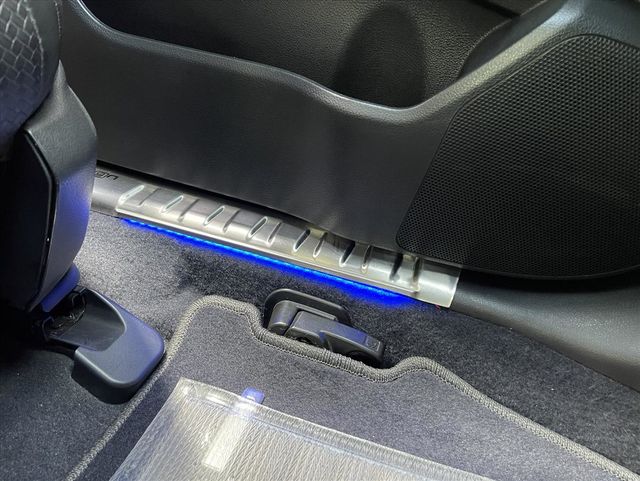 LUXGEN U6  第16張相片