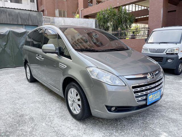 LUXGEN M7  第3張相片