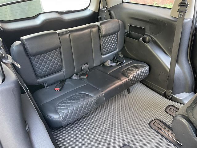 LUXGEN M7  第10張相片