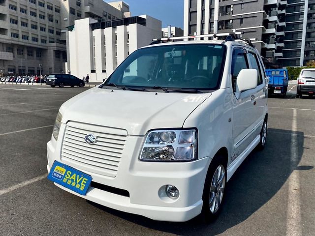 加裝車頂架 已更換行照 免拆驗車 轎車版  第1張相片