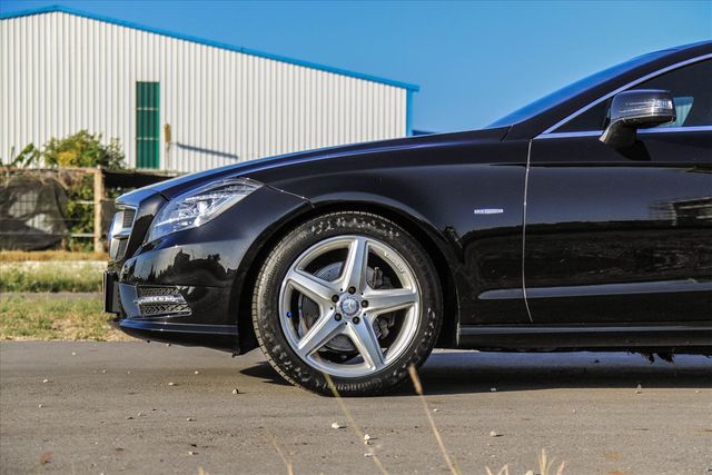 總代理 CLS350 AMG 氣氛極美!  第9張相片