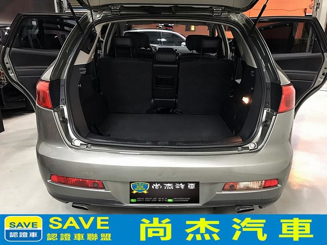 2012 納智捷 U7 2.2T  第14張相片