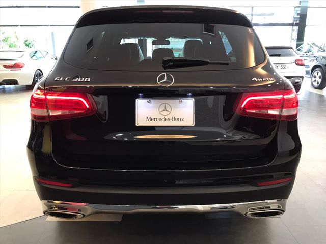 【佳德汽車】BENZ GLC300W4  第4張相片
