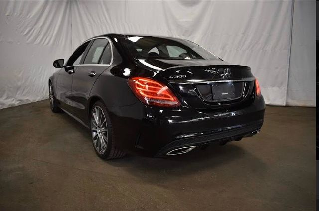 【佳德汽車】BENZ C300  第6張相片
