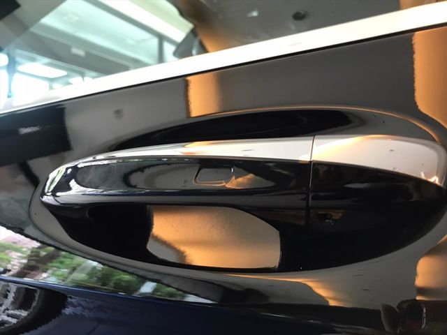 【佳德汽車】BENZ GLC300W4  第7張相片