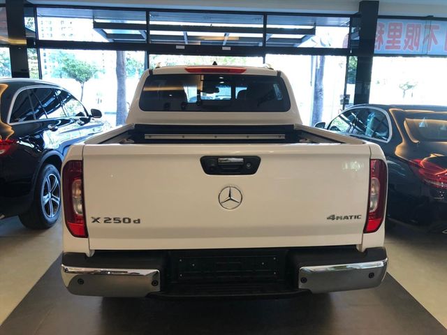 【佳德汽車】BENZ X250D  第5張相片