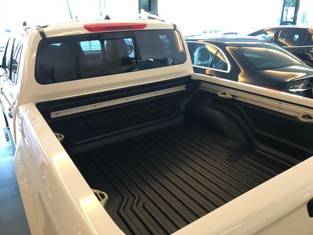 【佳德汽車】BENZ X250D  第13張相片