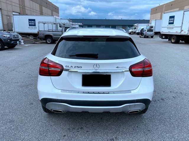 【佳德汽車】BENZ GLA250W4  第5張相片