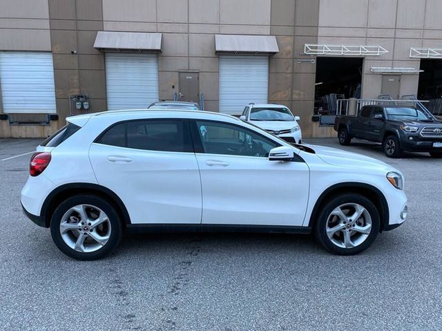 【佳德汽車】BENZ GLA250W4  第8張相片
